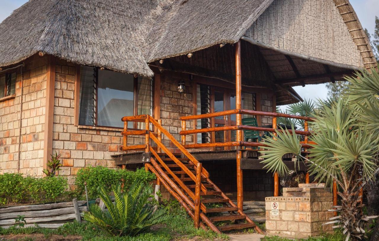 Bay View Lodge Miramar エクステリア 写真